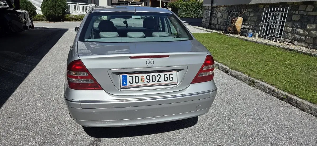 Mercedes-Benz C-Class 2000 photo 3