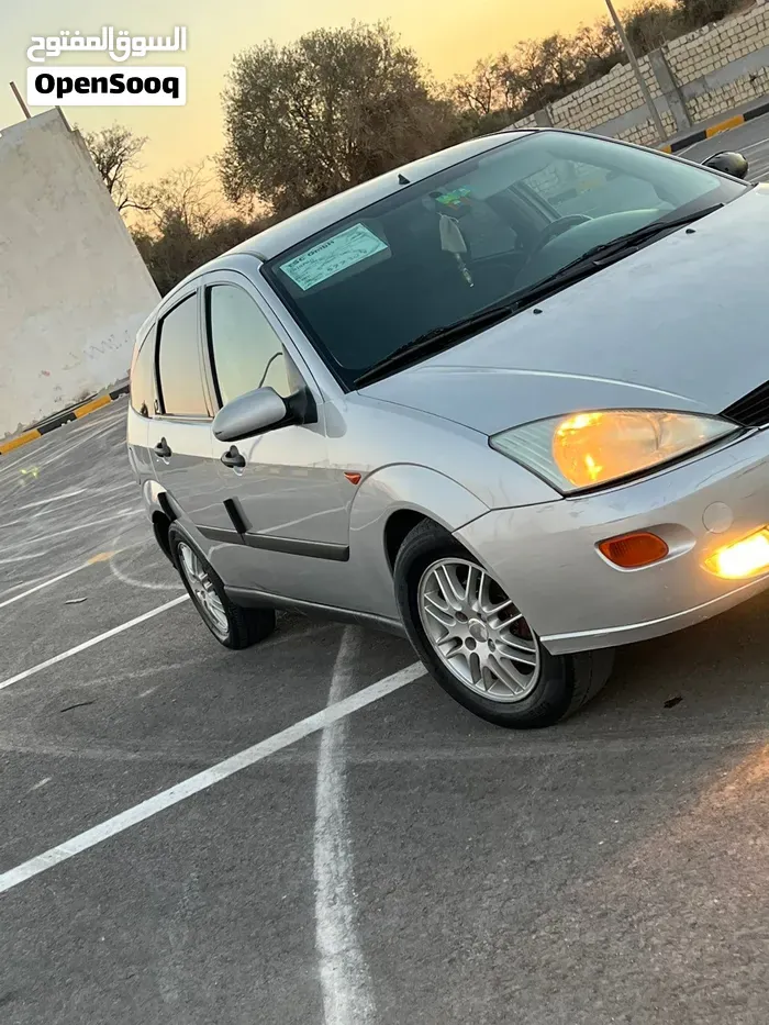 Ford Focus 2004 photo 3