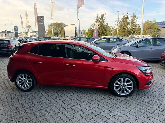 Renault Megane Iv 2016 photo 2