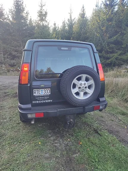 Land Rover Discovery 2003 photo 2