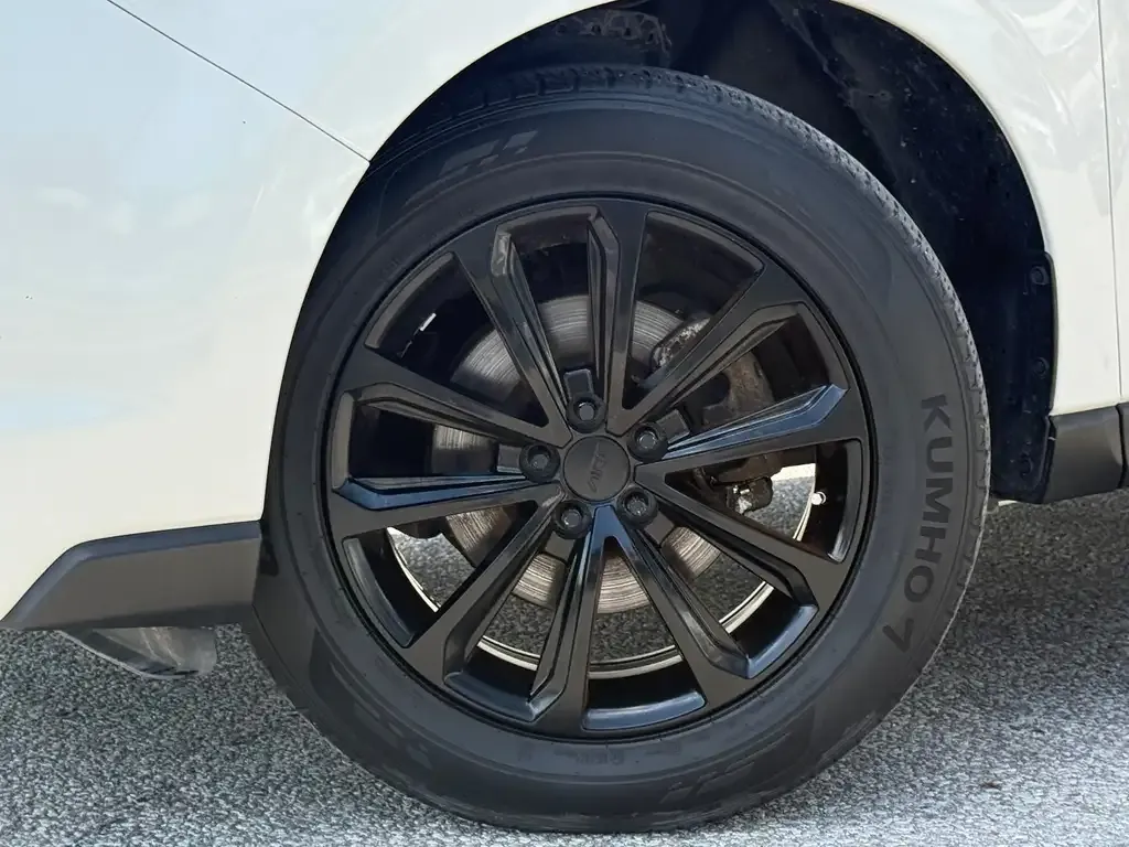 Subaru Forester 2018 photo 4
