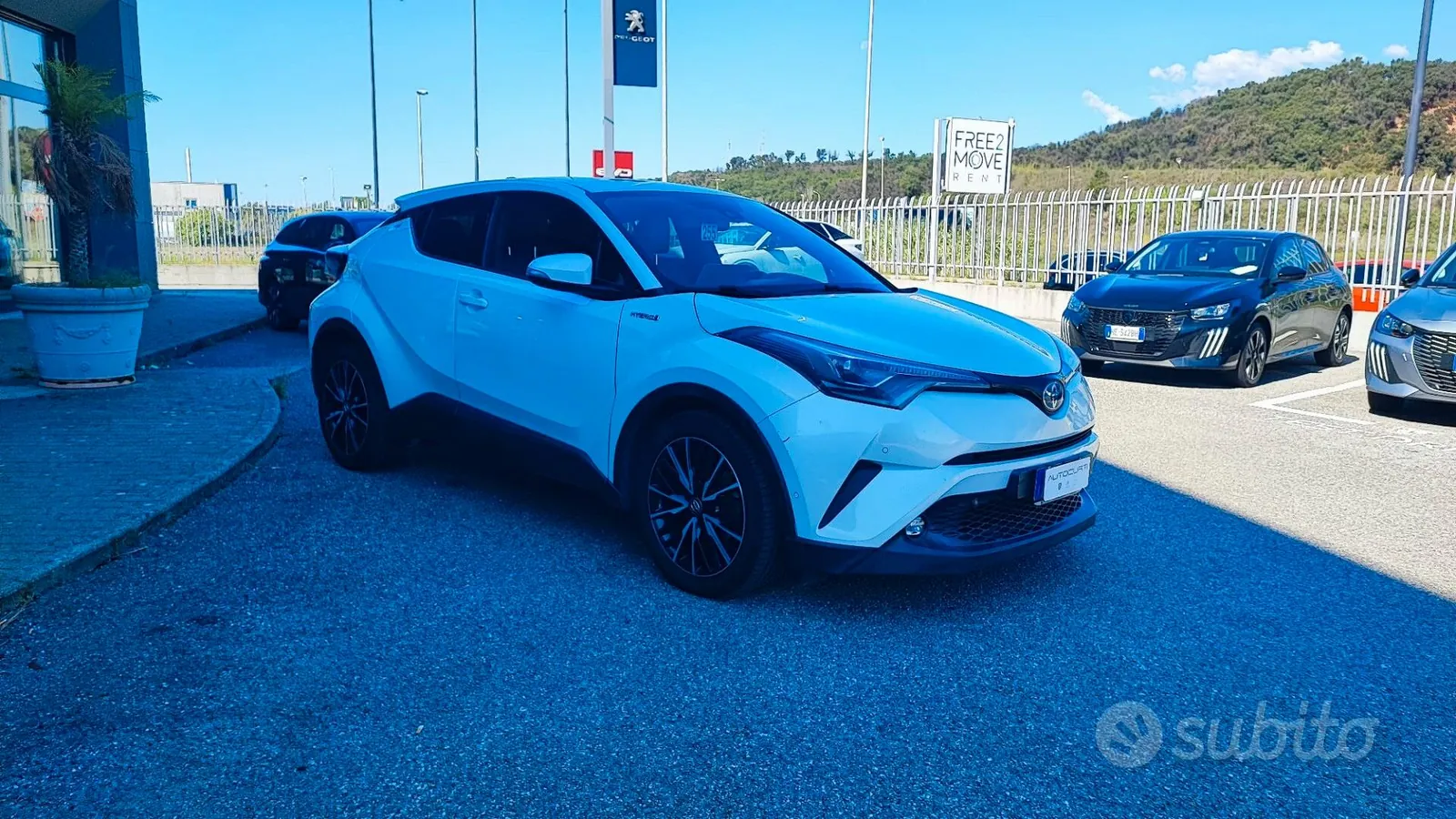 Toyota C-Hr 2017 photo 2