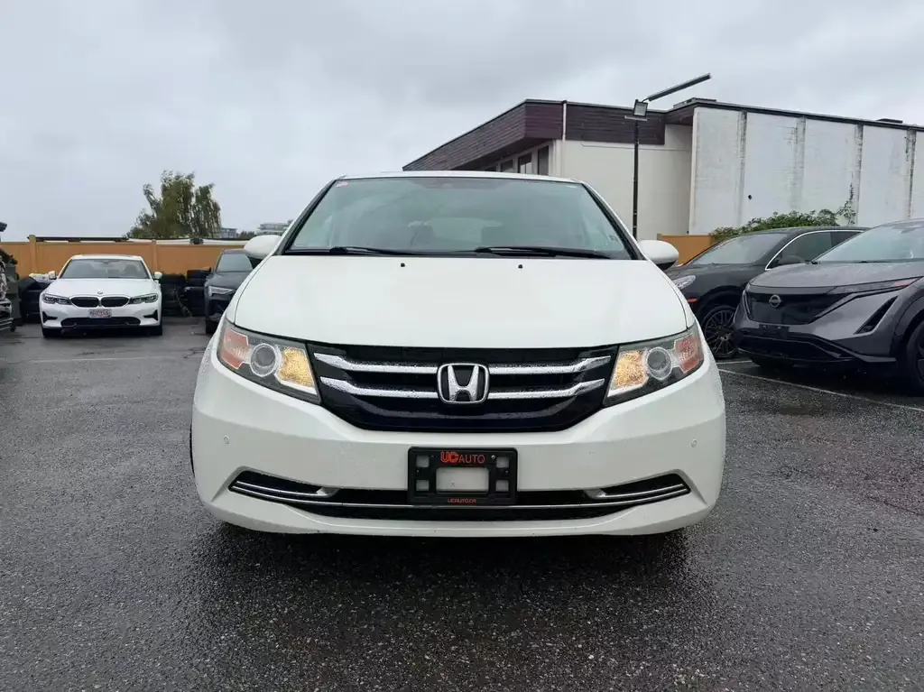 Honda Odyssey 2017 photo 2