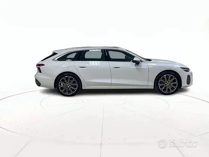 Audi A6 Avant 2025 photo 3
