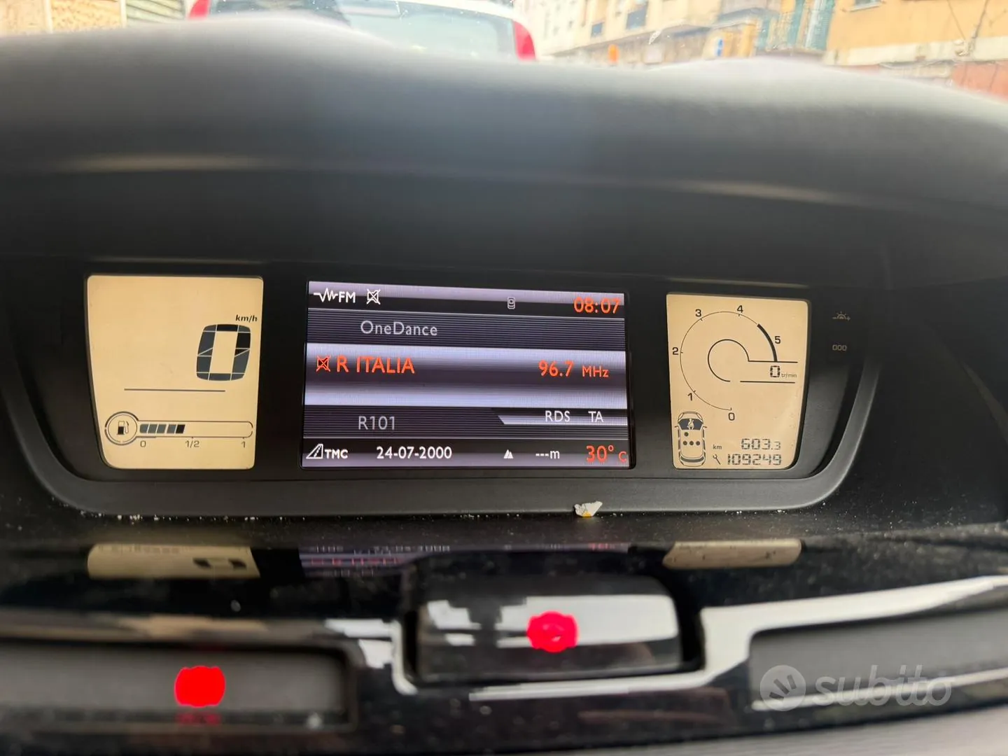 Citroen C4 Grand Picasso 2012 photo 2
