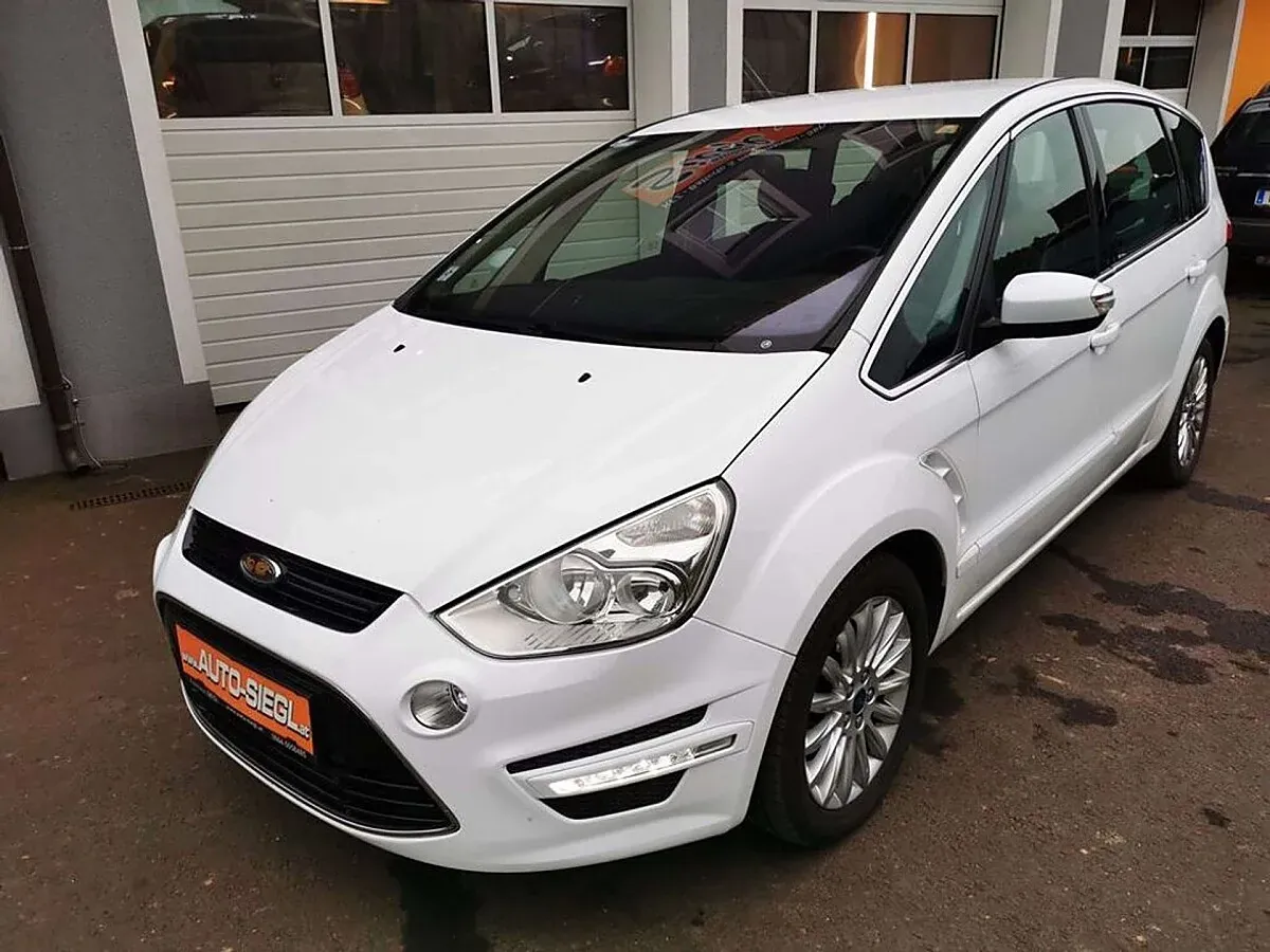 Ford S-Max 2012 photo 3