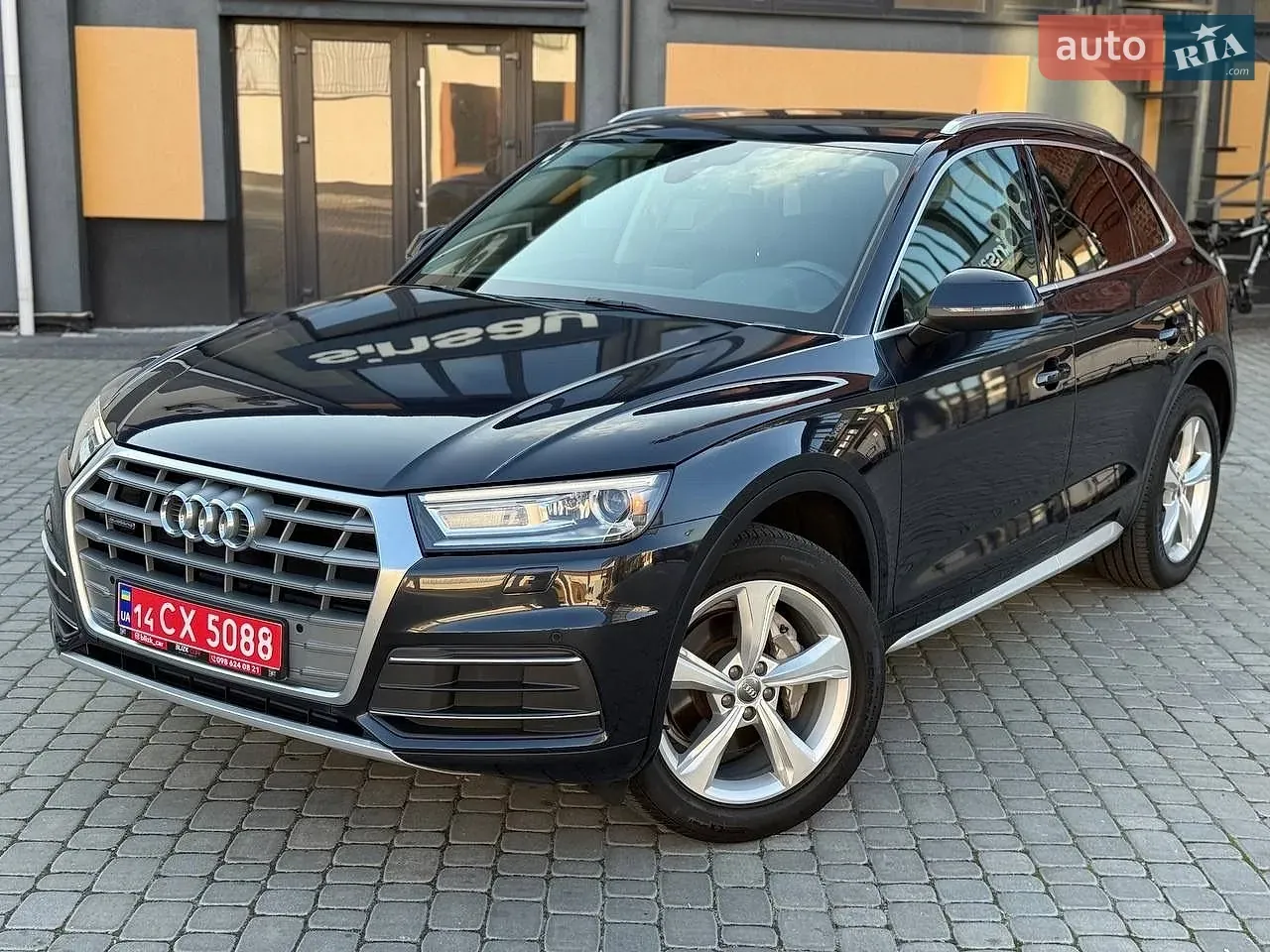 Audi Q5 2019 photo 2