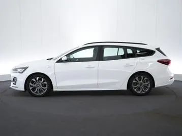 Ford Focus 2024 photo 3