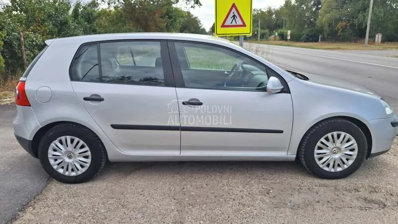 Volkswagen Golf 5 2005 photo 5