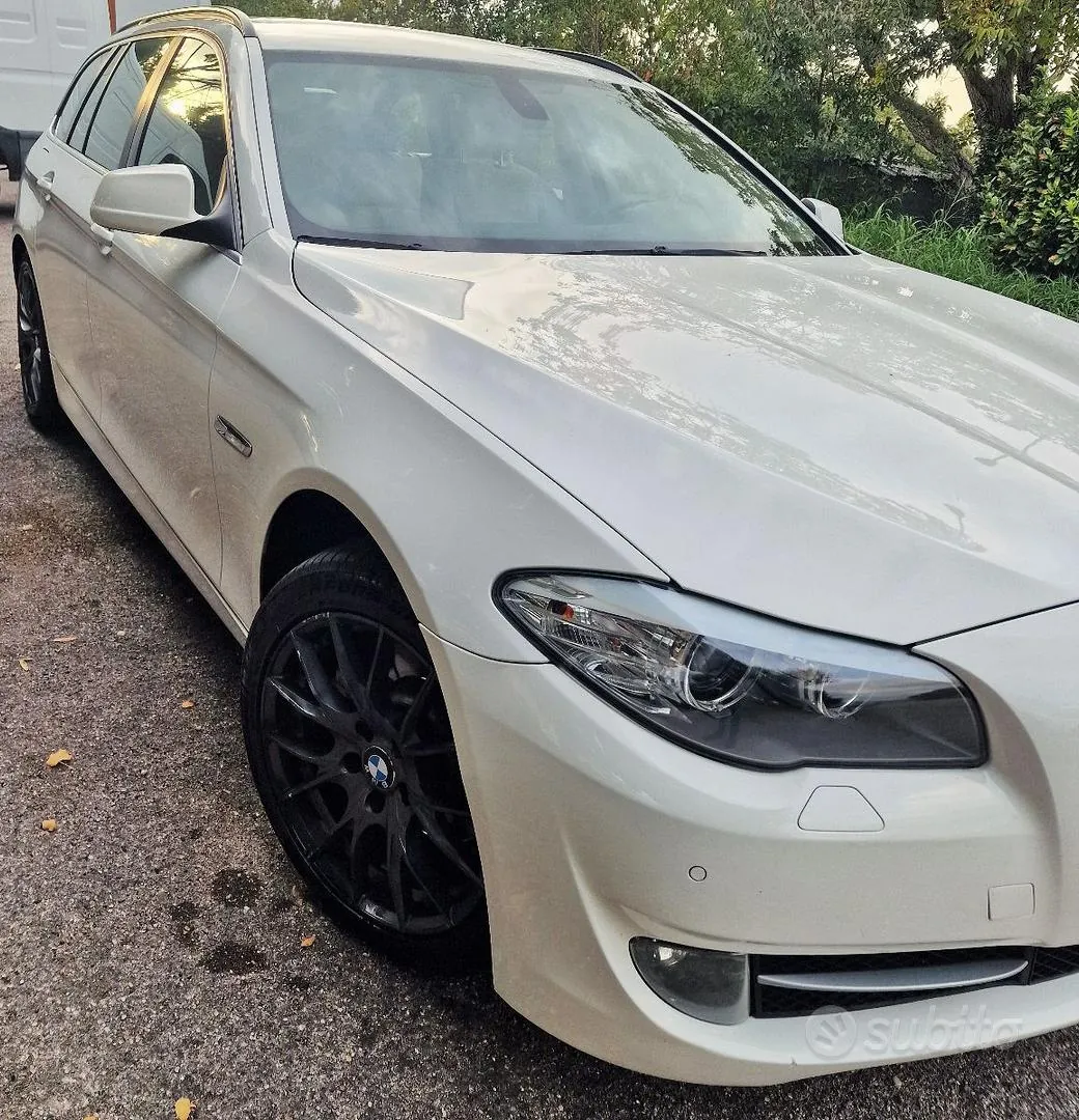BMW 520D 2011 photo 2