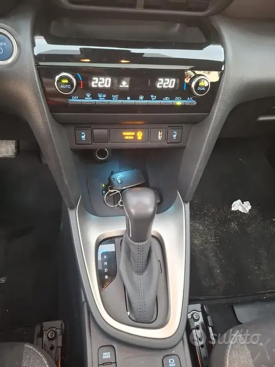 Toyota Yaris Cross 2022 photo 4