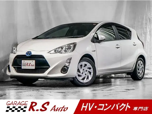 Toyota Aqua 2016 photo 2