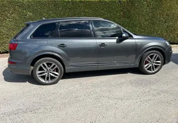 Audi Q7 2016 photo 3