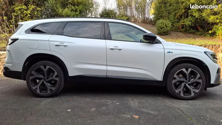 Renault Espace 2025 photo 2