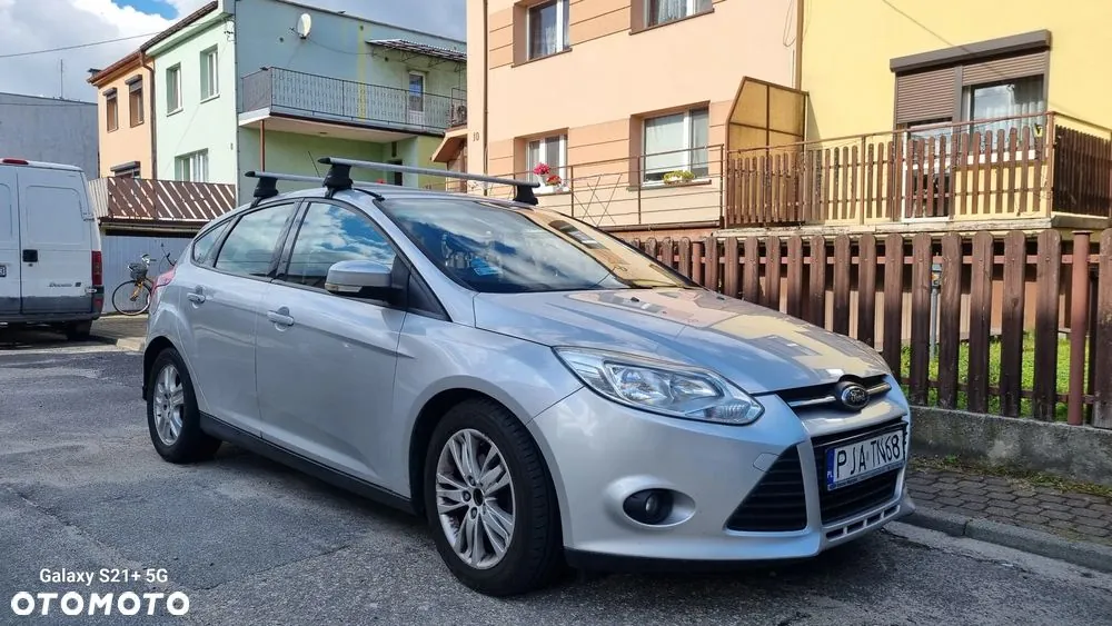 Ford Focus 2011 photo 2