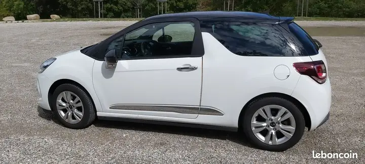 DS Automobiles Ds 3