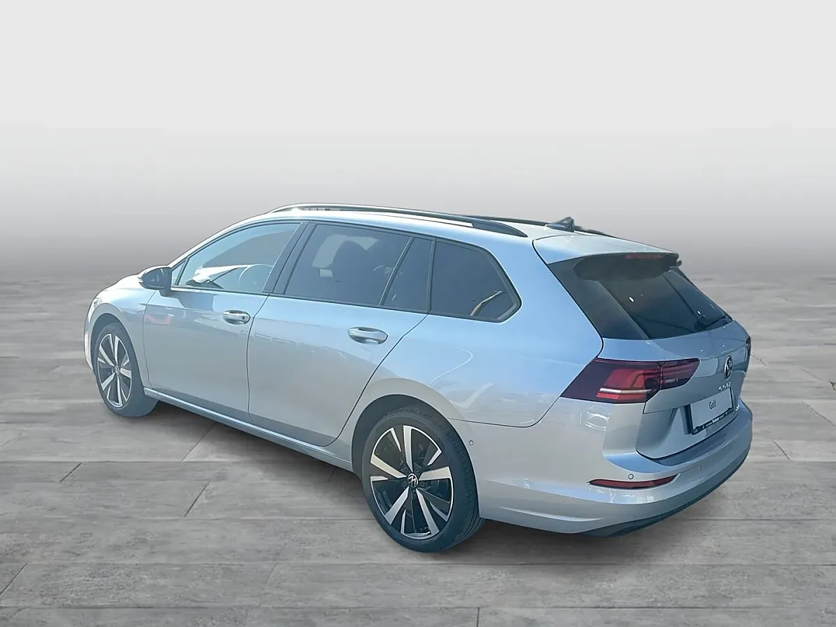 Volkswagen Golf 2026 photo 3