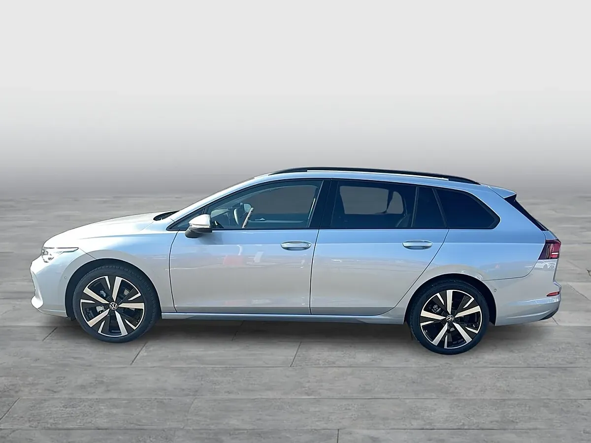 Volkswagen Golf 2026 photo 2
