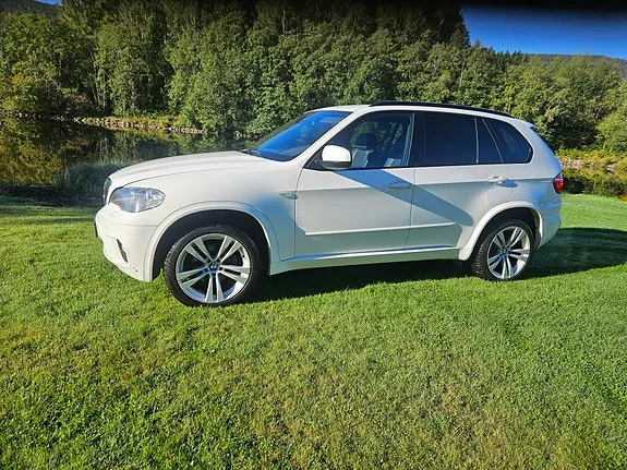 BMW X5 2011 photo 2