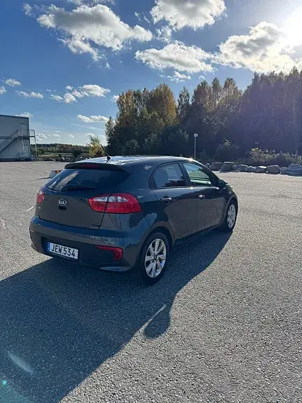 Kia Rio 2016 photo 3