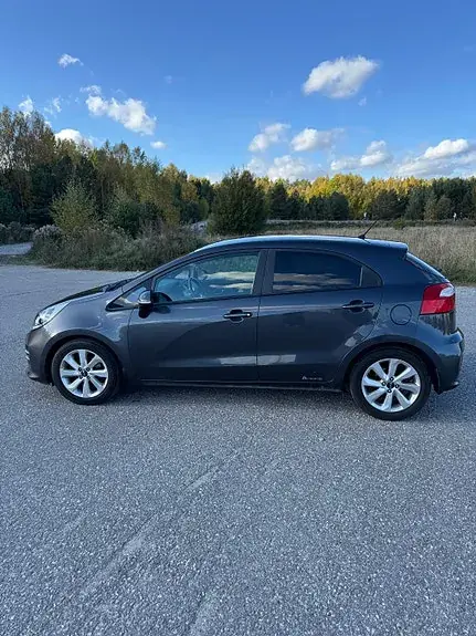 Kia Rio 2016 photo 5