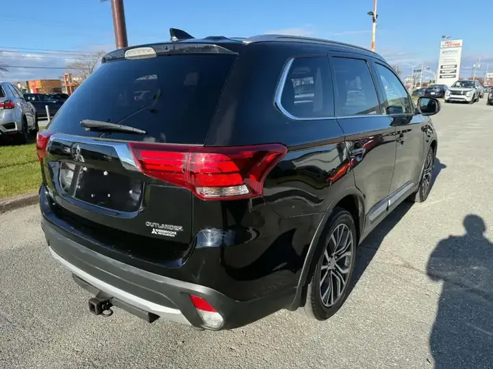 Mitsubishi Outlander 2017 photo 5
