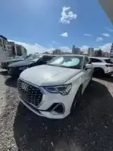 Audi Q3 2022 photo 3