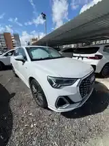 Audi Q3 2022 photo 2