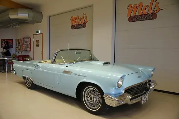 Ford Thunderbird 1957 photo 5