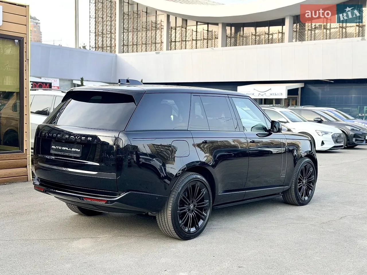Land Rover Range Rover 2025 photo 4