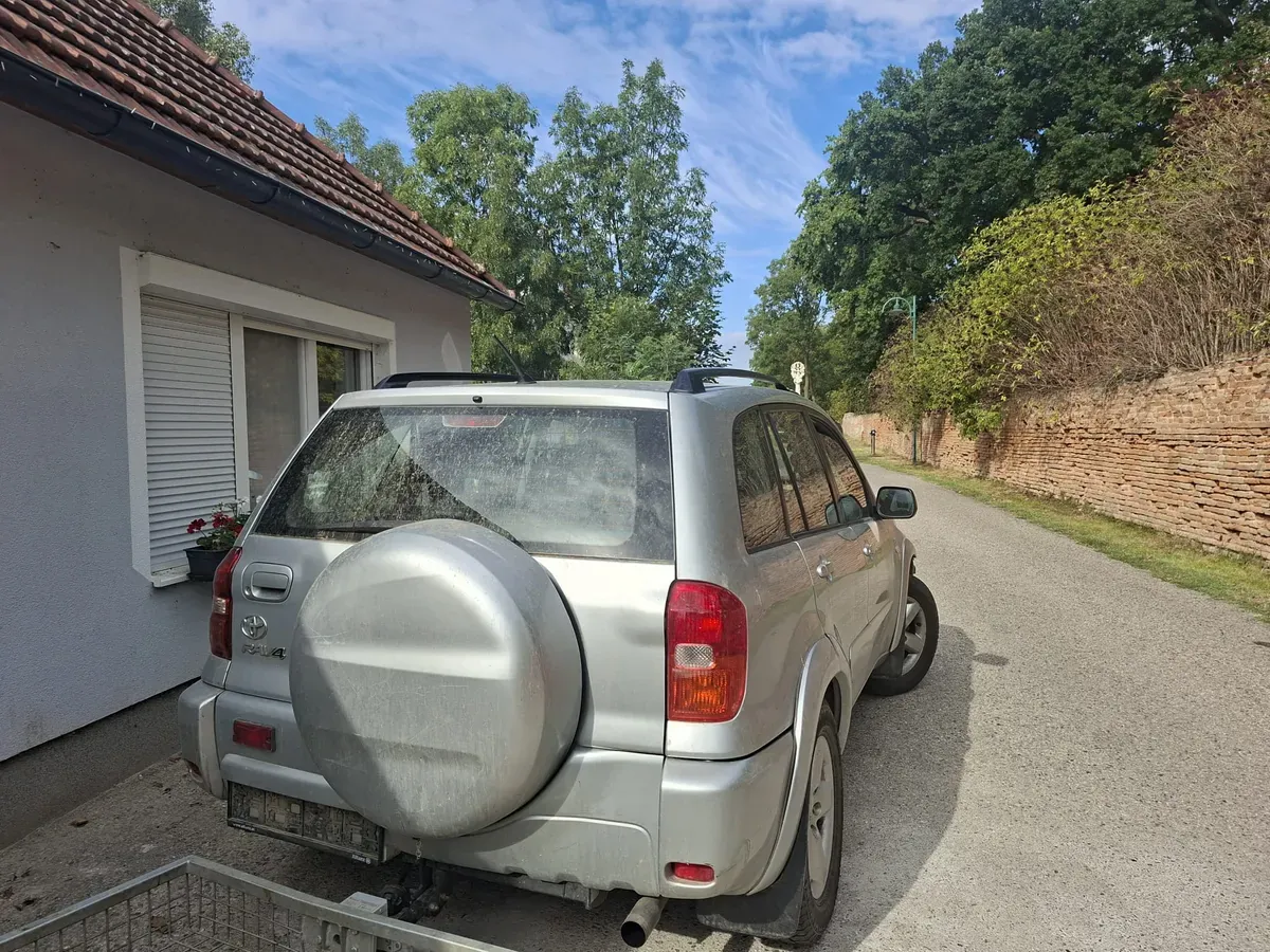 Toyota Rav4 2006 photo 3