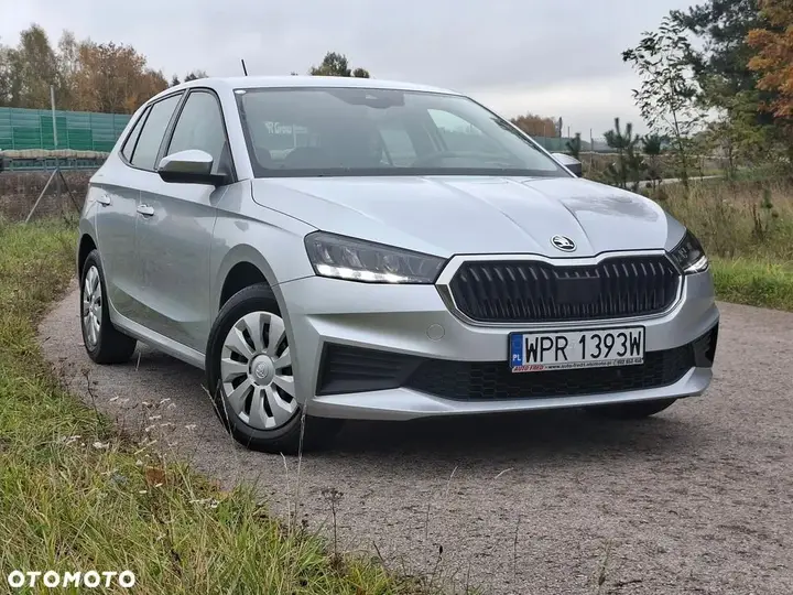 Skoda Fabia 2023 photo 3