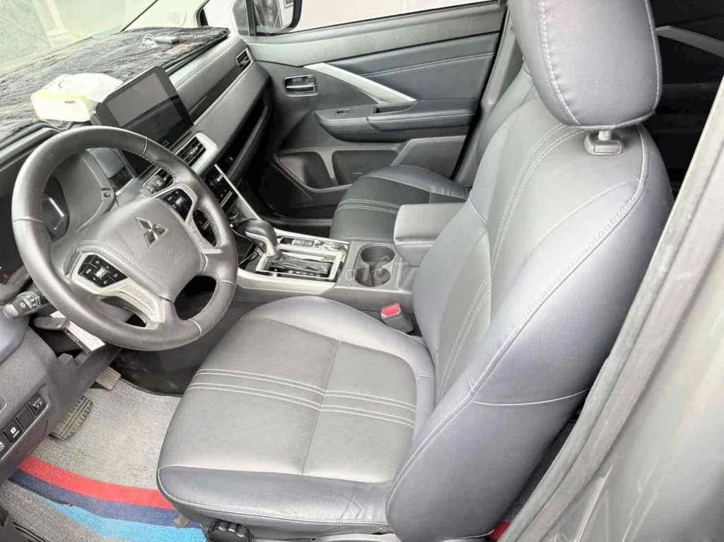 Mitsubishi Xpander Cross 2024 photo 4