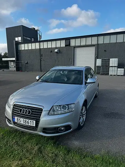 Audi A6 2010 photo 2