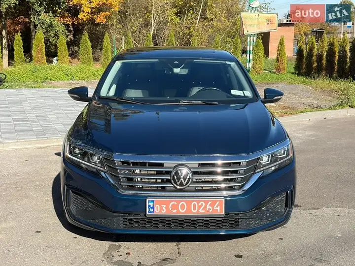 Volkswagen Passat 2020 photo 5