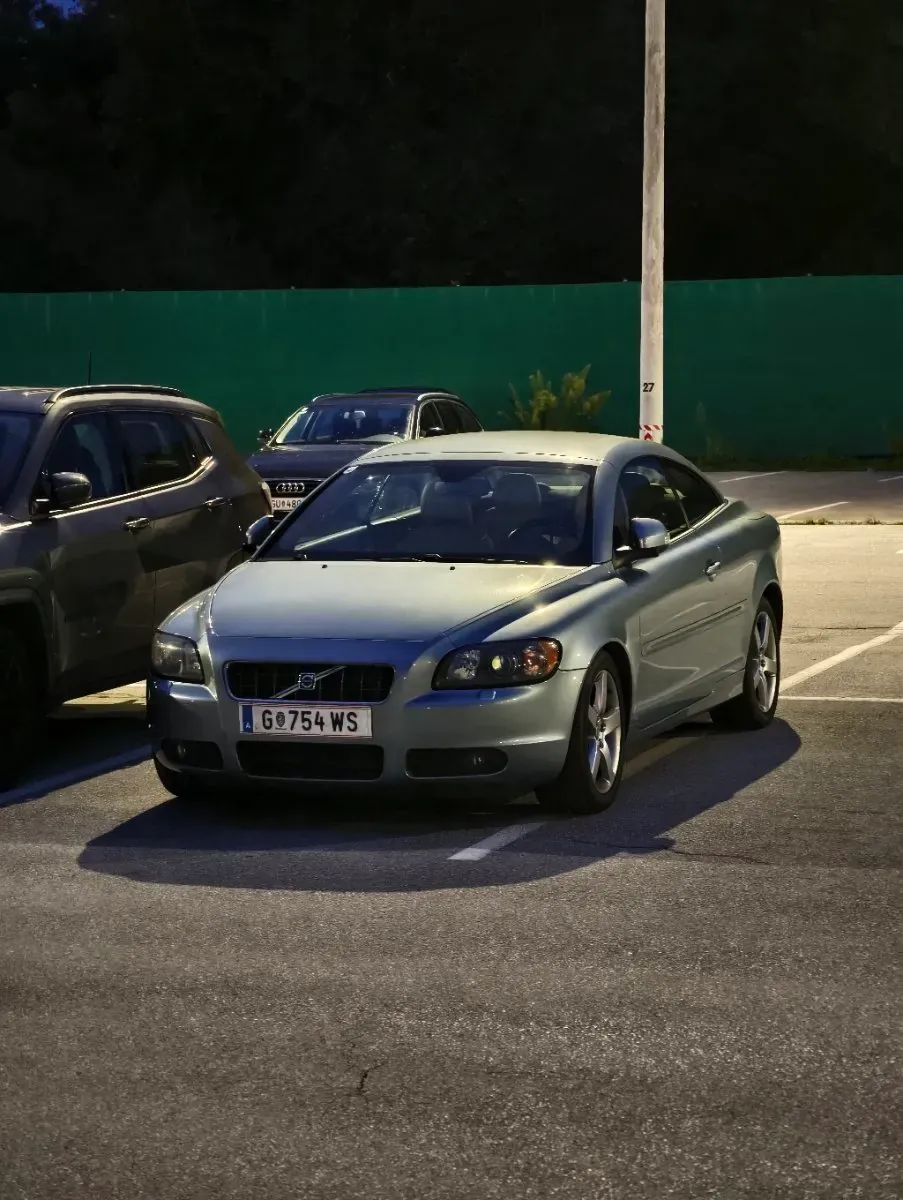 Volvo C70 2009 photo 3