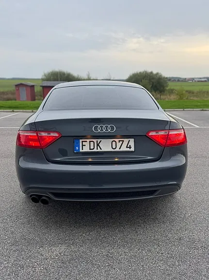 Audi A5 2009 photo 3
