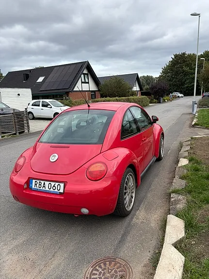 Volkswagen New Beetle 1999 photo 5