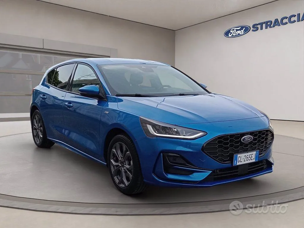 Ford Focus 2022 photo 3
