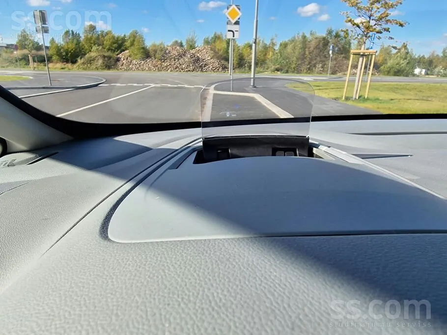 Renault Espace 2017 photo 2