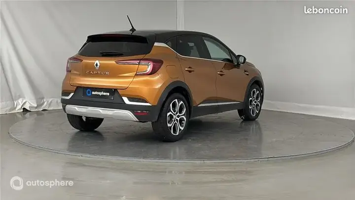 Renault Captur 2022 photo 5