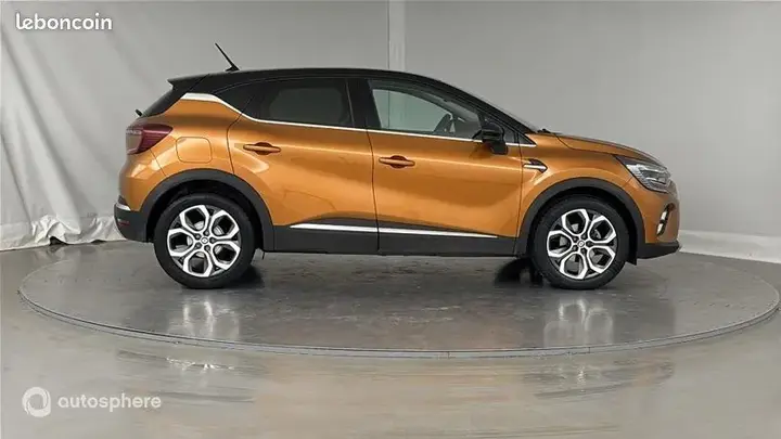 Renault Captur 2022 photo 4