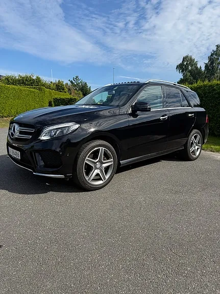 Mercedes-Benz Gle350 D 2016 photo 2