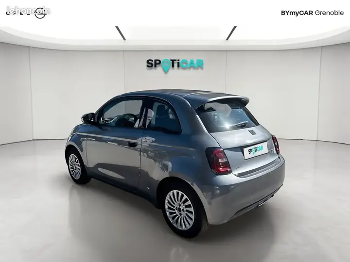Fiat 500 2023 photo 3