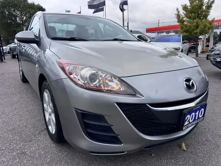 Mazda Mazda3 2010 photo 5