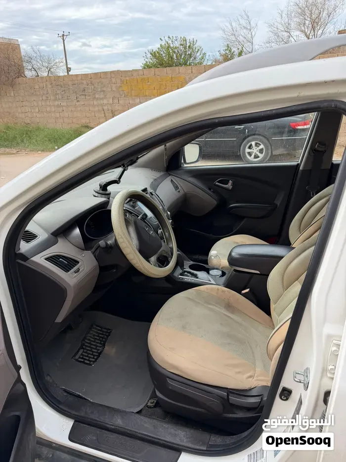 Hyundai Tucson 2013 photo 4