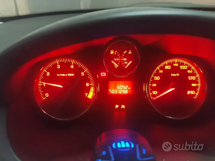 Peugeot 206 2010 photo 4