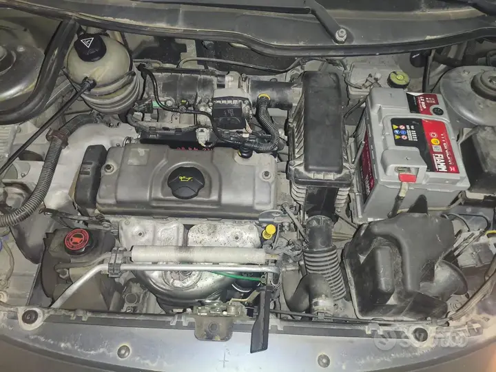 Peugeot 206 2010 photo 5