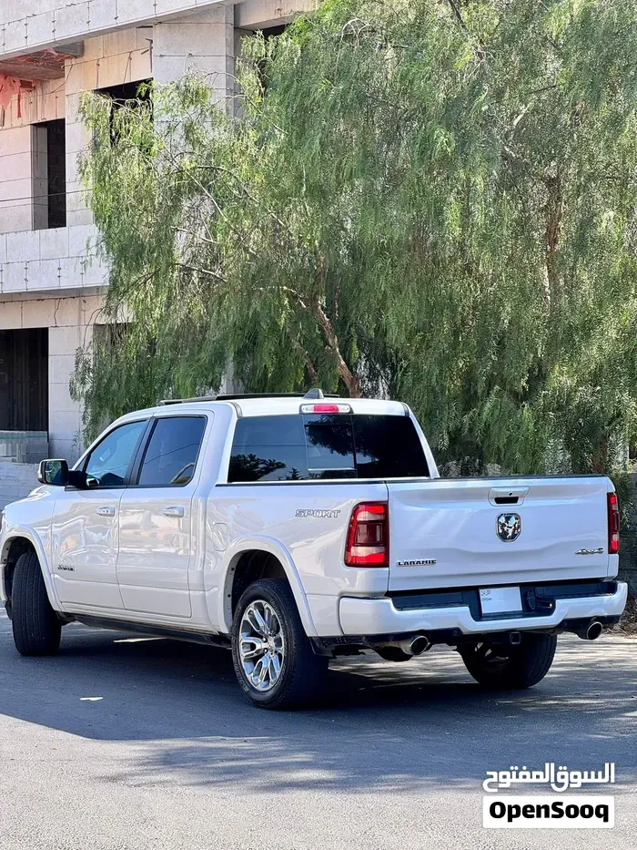Dodge Ram Laramie 2020 photo 3