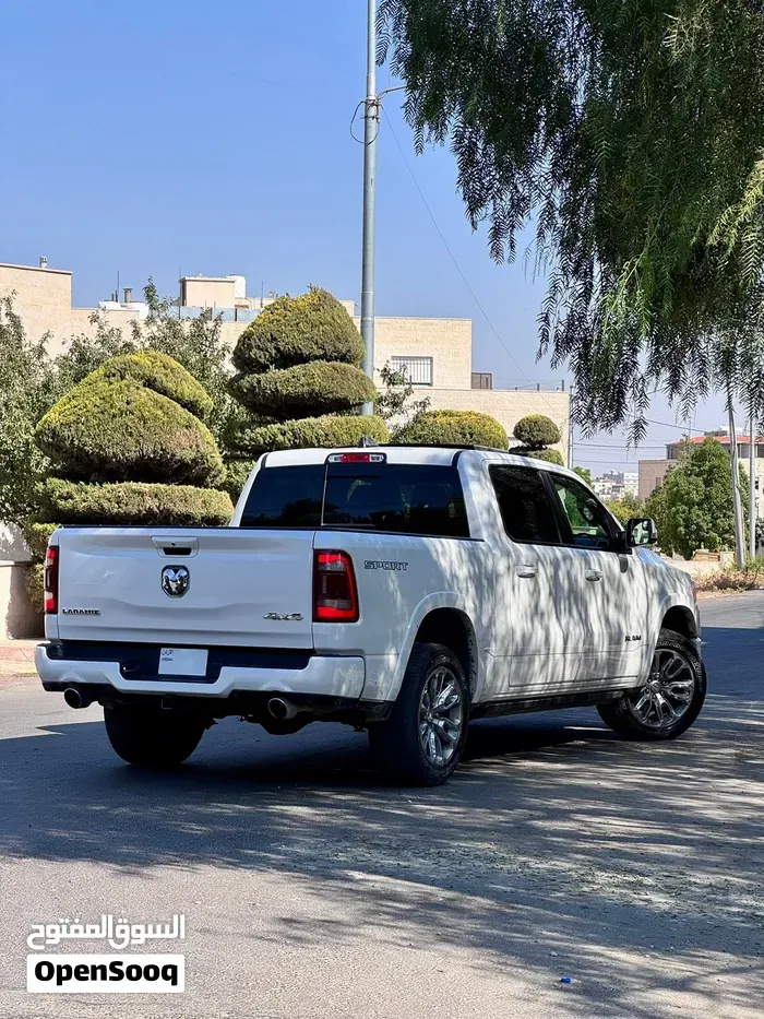 Dodge Ram Laramie 2020 photo 4